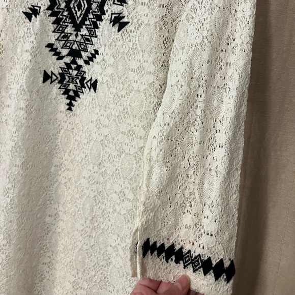 🤍 Express Western Lace Bodycon Dress - Picture 5 of 10